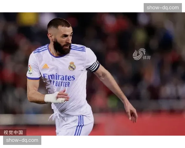 马洛卡公布对阵皇社大名单,阵型疑从4-4-2变更为5-4-1
